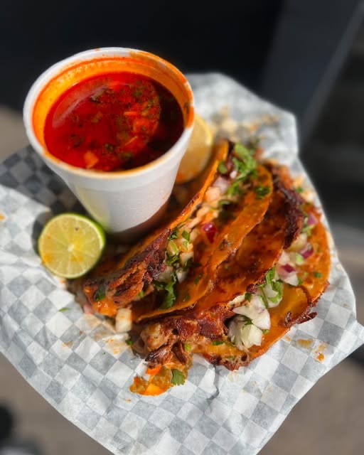 Birria con Jugo